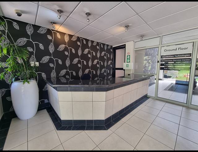 1,832M² OFFICE FOR SALE IN WOODMEAD